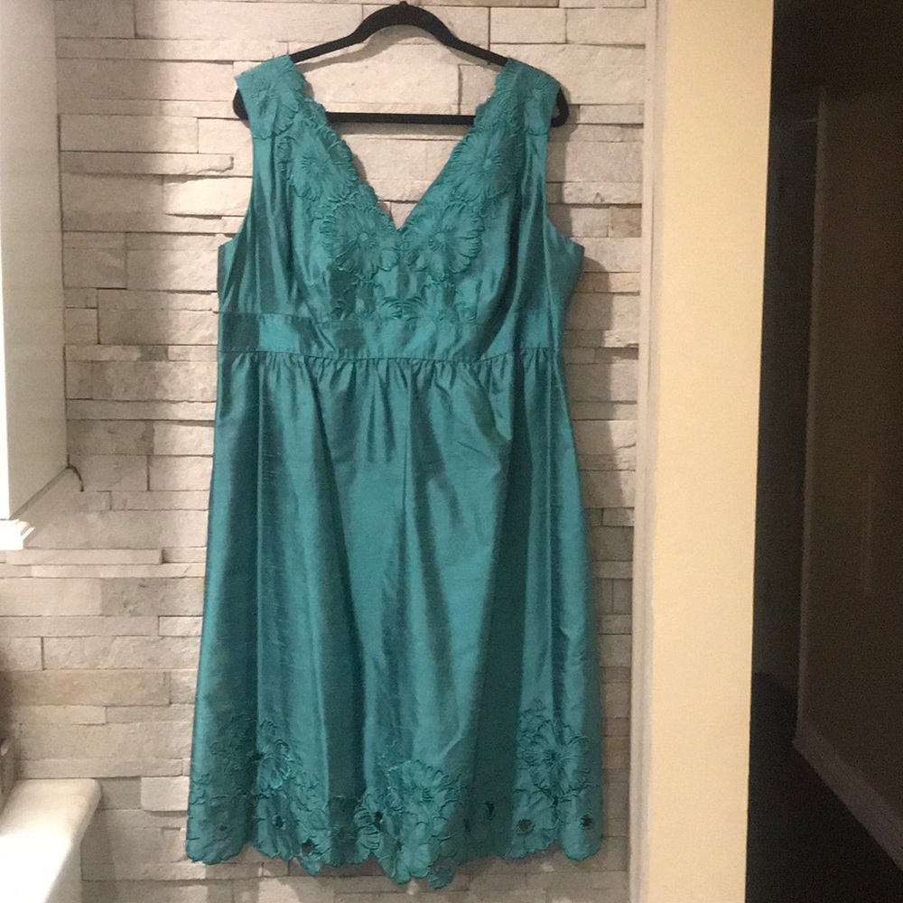 Adrianna Papell Plus Size Silk Dress